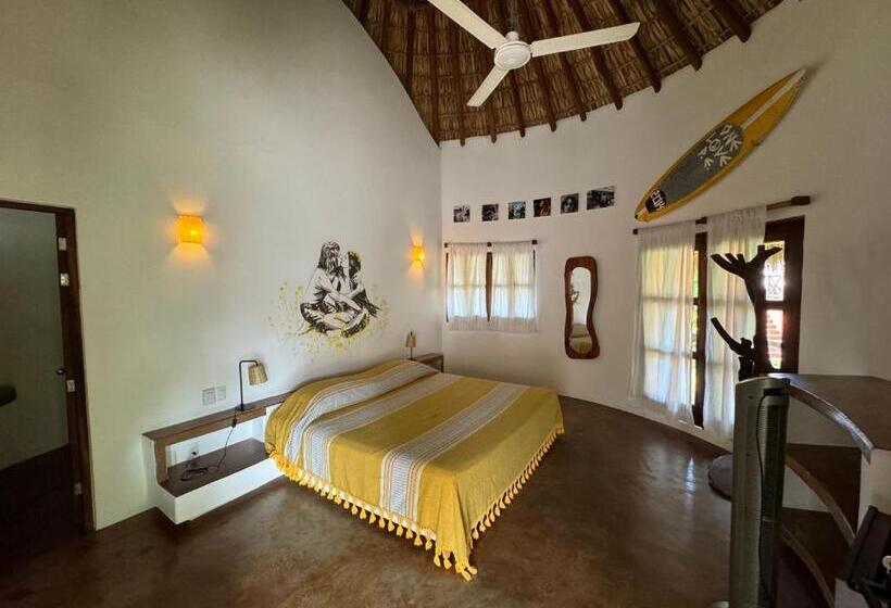 Бунгало Стандарт, One Love Hostal Puerto Escondido
