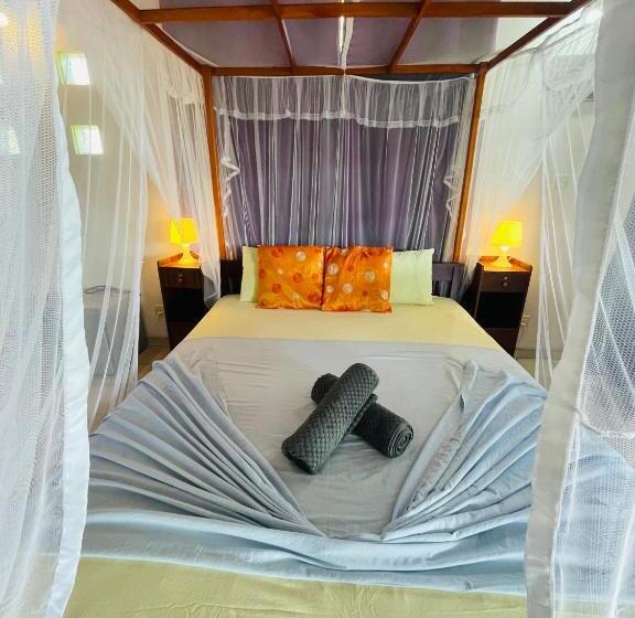 豪华海景房带阳台, Bougain Villa Guesthouse