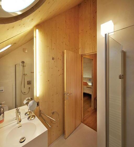 클래식 룸, Café Fara