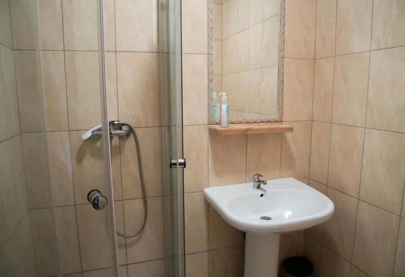 Deluxe-huone Parveke, Felsőréti Vendégház