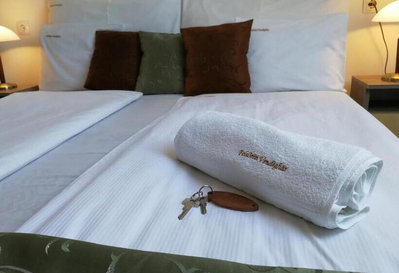 スーペリアトリプルルーム, Felsőréti Vendégház