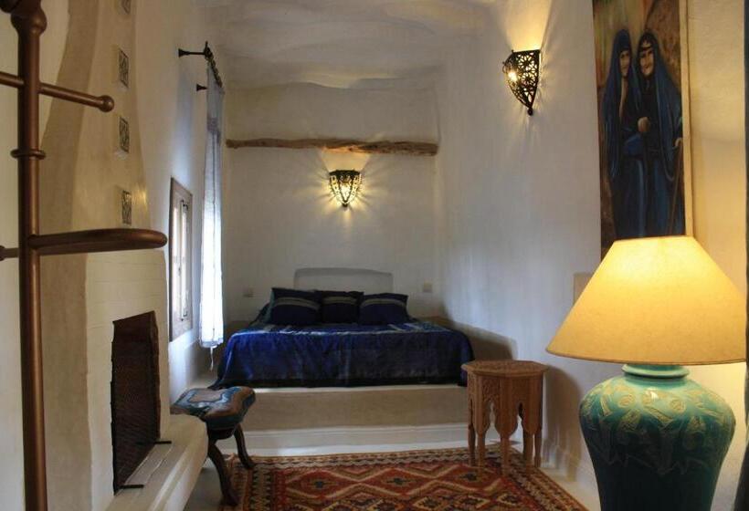 Номер Стандарт, Riad El Koudia