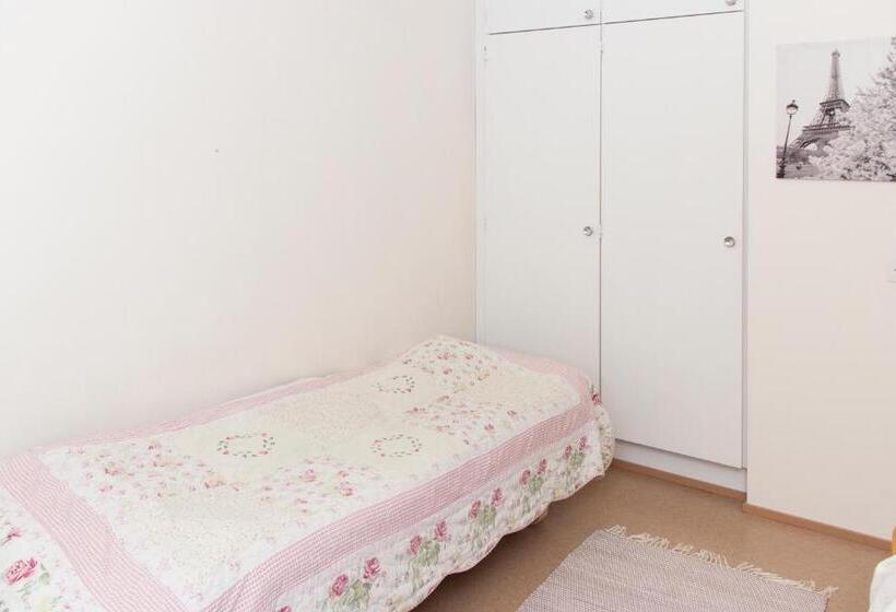 شقة غرفتين, Summer Hotel Tähtelä, Alkio Opisto