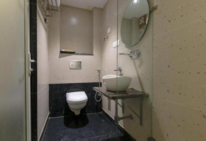 Quarto Estandar com Sacada, Anand   New Delhi