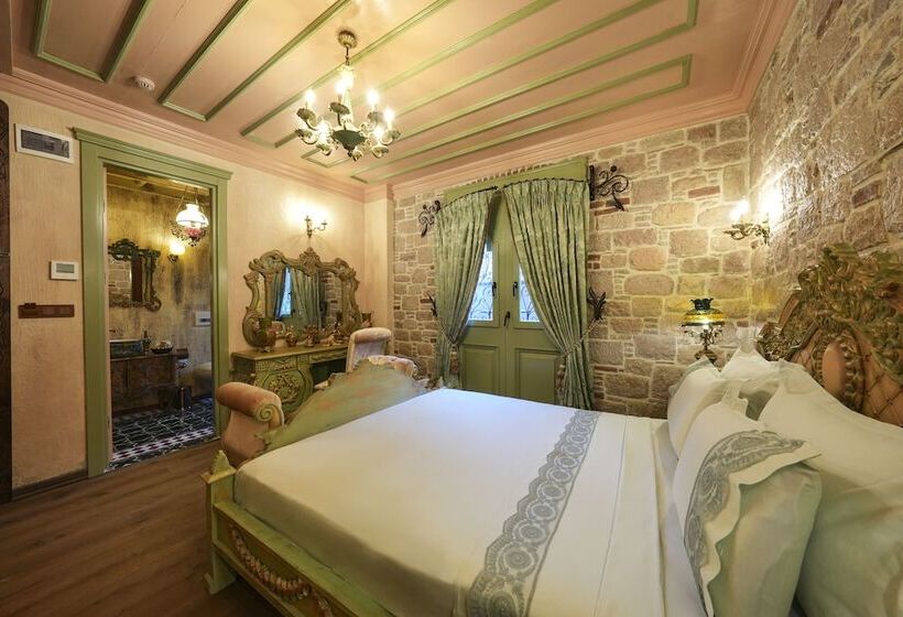 غرفة سوبيريور, Naz Su Cunda