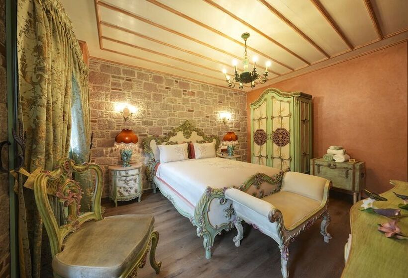 غرفة ديلوكس, Naz Su Cunda