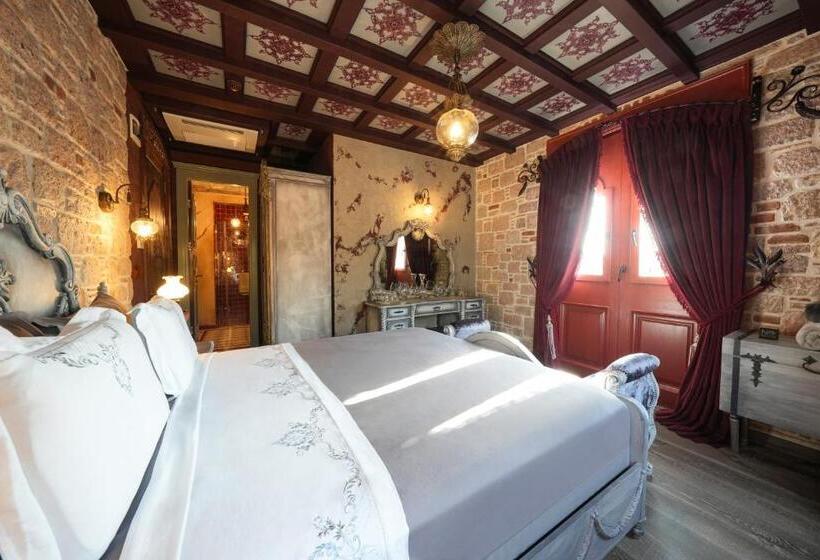 غرفة ديلوكس, Naz Su Cunda