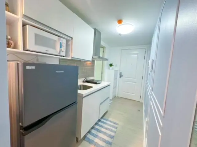 استودیو استاندارد با بالکن, La Casa Aleyka Azure North Pampanga Bali Tower 518
