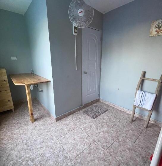 חדר סטנדרט נוף לים, Wing Camp