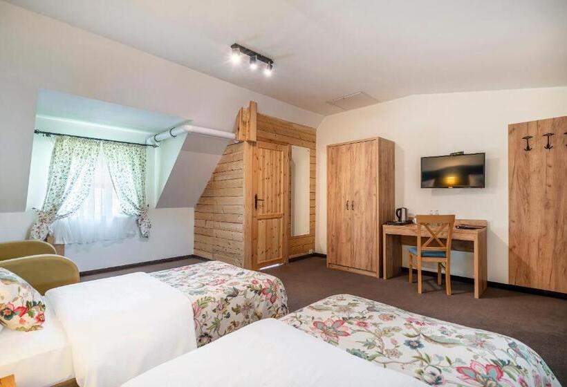 标准间带湖景, łabędź Hotel Karczma