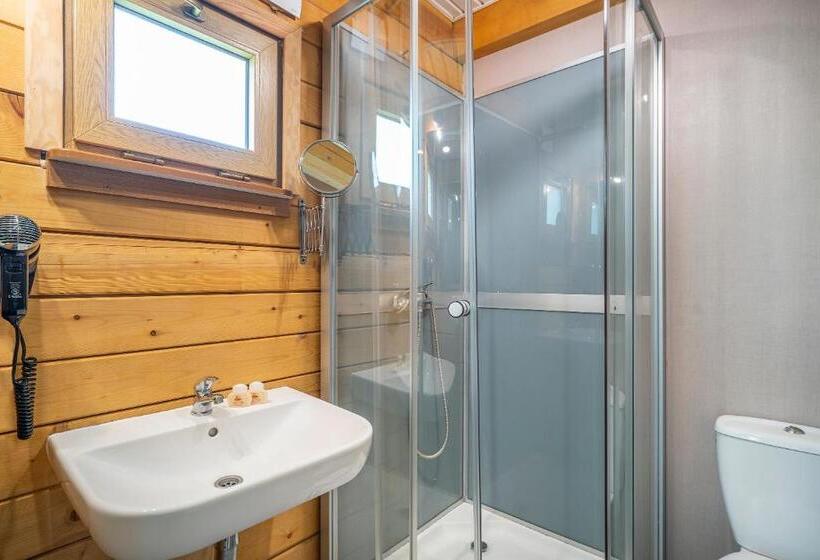 标准间带湖景, łabędź Hotel Karczma