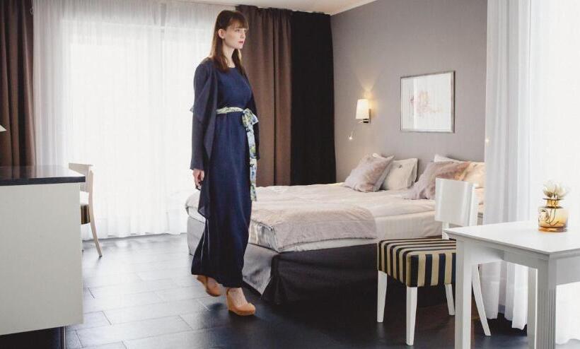 חדר דלוקס עם מרפסת, Amber Suite   Adults Only