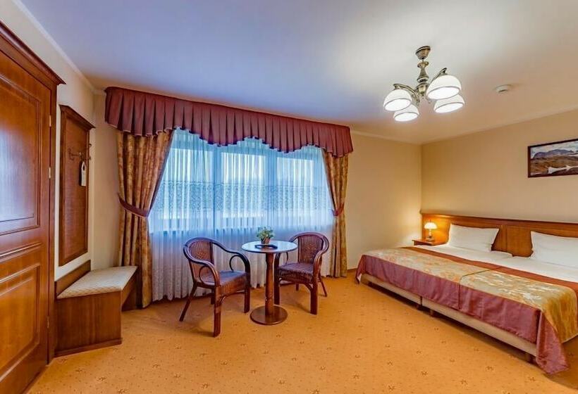 اتاق استاندارد, Burkaty