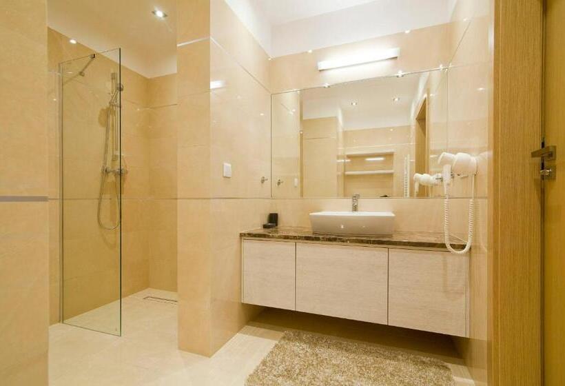 侧面带海景及3个卧室的公寓, Dune Resort Mielno   A