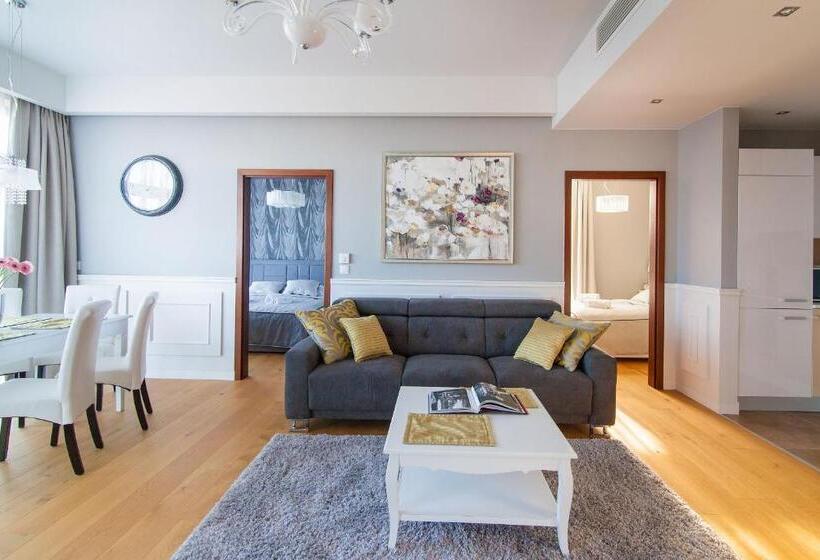 侧面带海景及3个卧室的公寓, Dune Resort Mielno   A