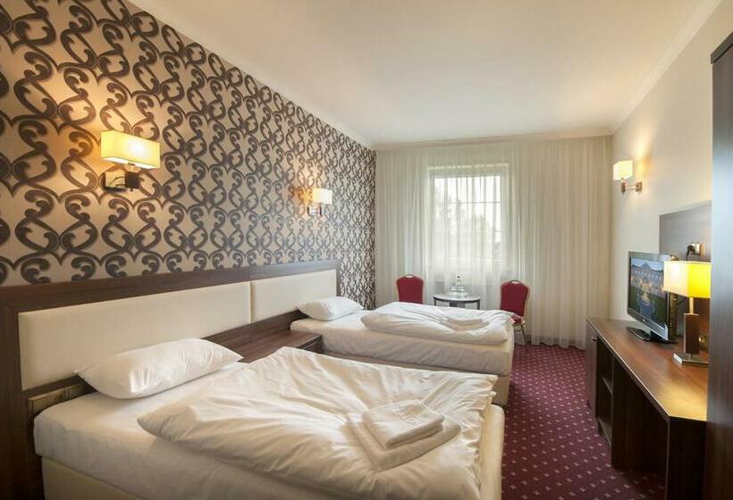 스탠다드 룸, Dworek Eureka