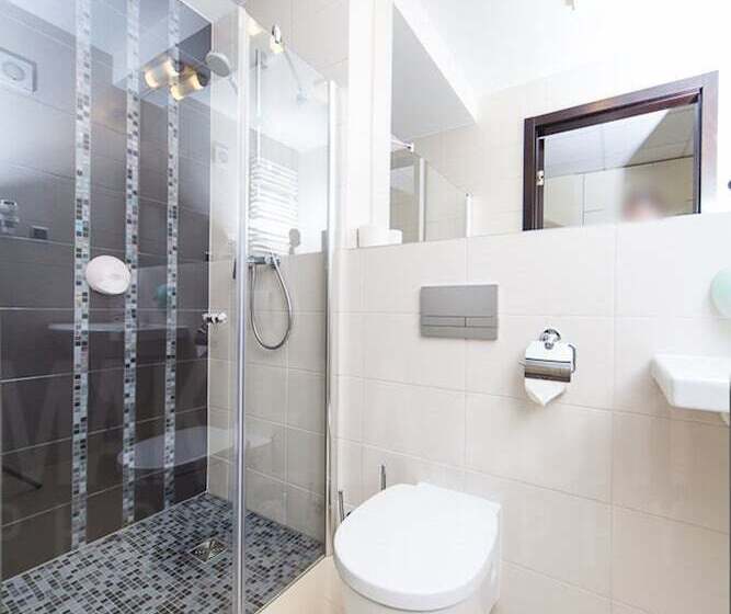 חדר סטנדרט, Eclipse