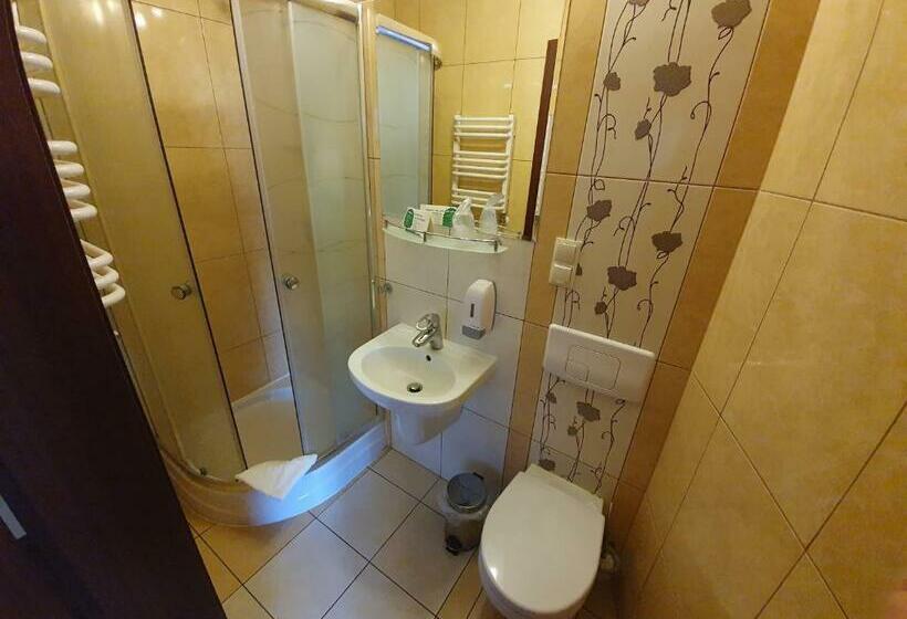 شقة غرفة واحدة, Gniecki Gdansk