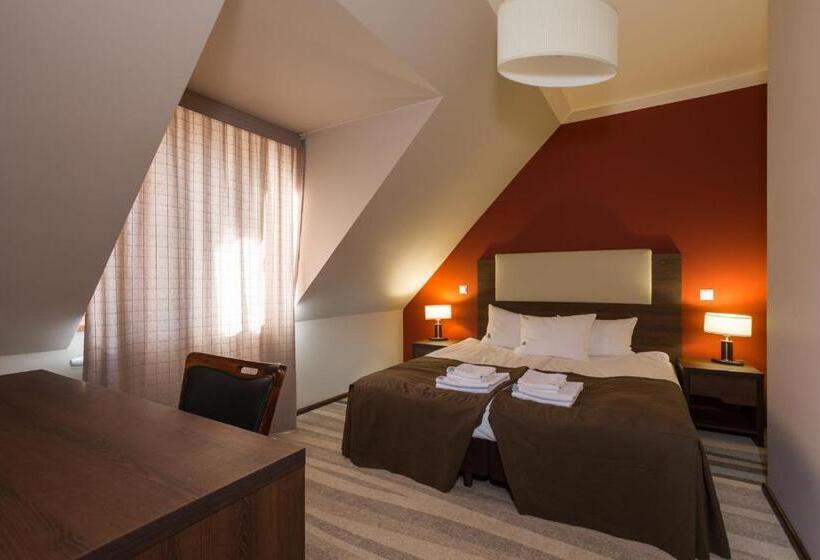 スイート, Górski Raj