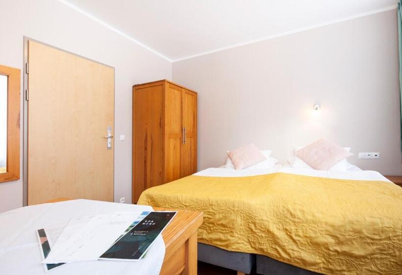 2-Bedroom Classic Apartment, Holimo