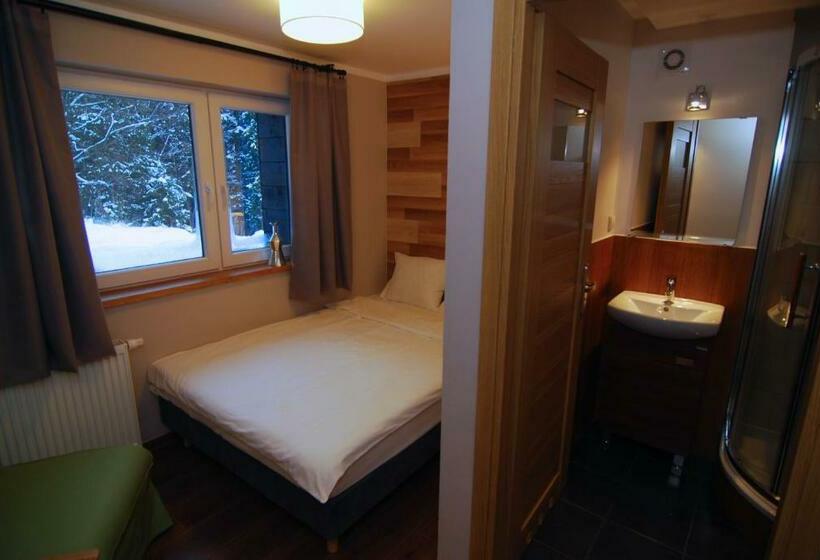 اتاق عادی, Karolinka Guest House