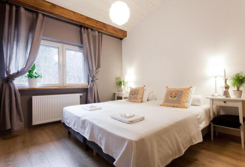 Люкс, Karolinka Guest House