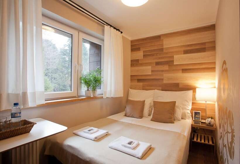 اتاق استاندارد, Karolinka Guest House