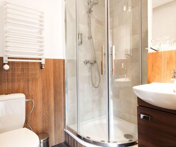 اتاق استاندارد, Karolinka Guest House