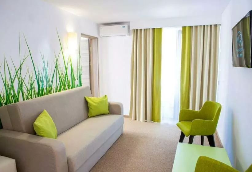 Junior Suite, Mera Resort