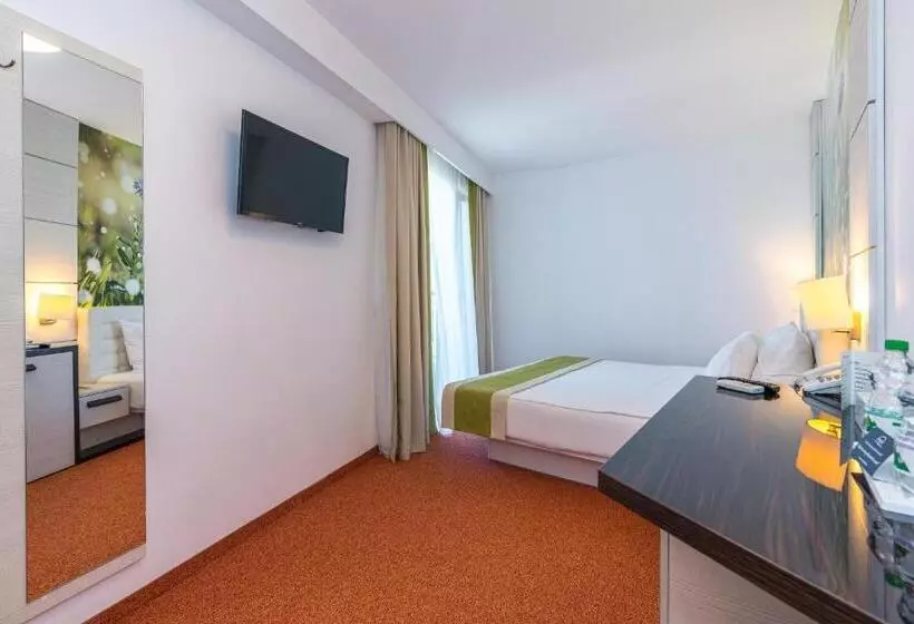Standard Room, Mera Resort