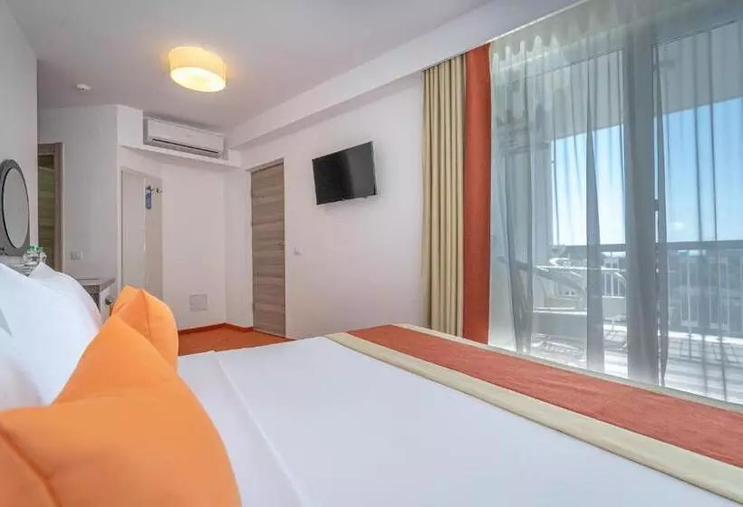 Junior Suite, Mera Resort