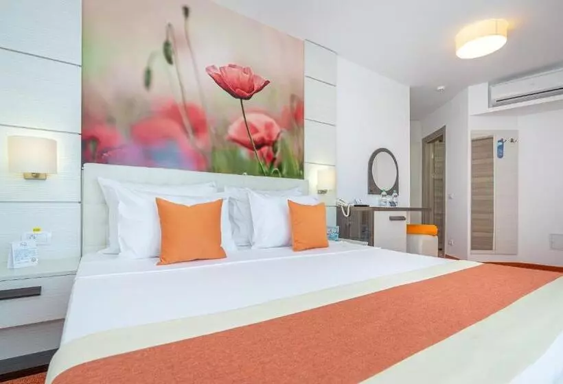 Junior Suite, Mera Resort