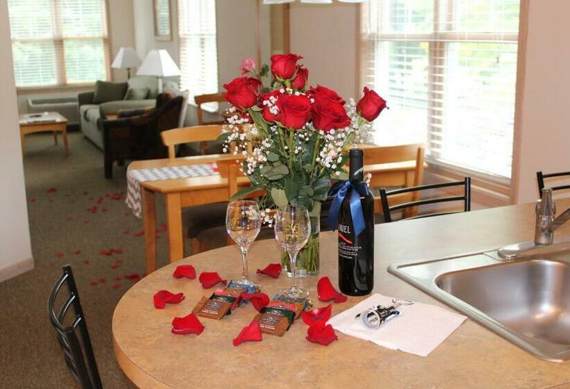 Студия Deluxe, Mill Creek