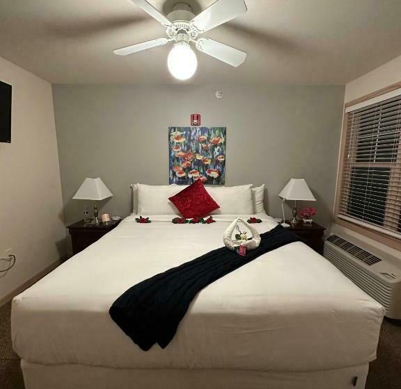 Студия Deluxe, Mill Creek