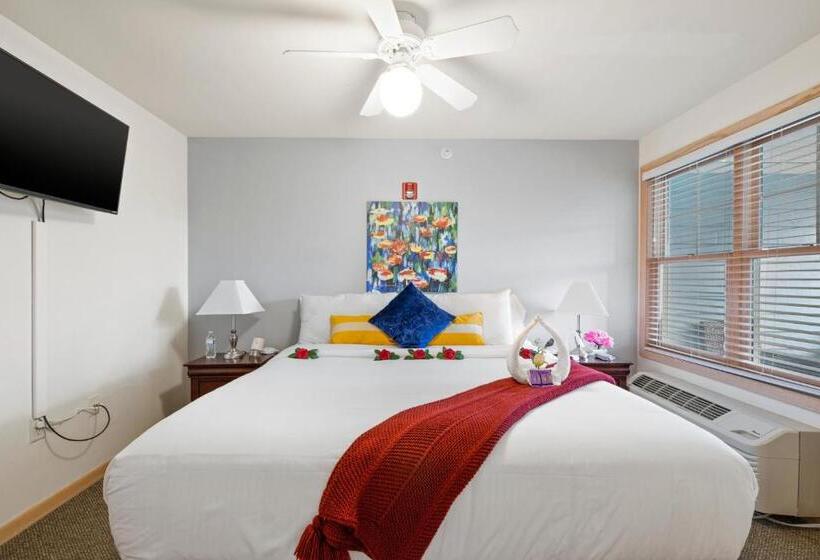 Люкс Deluxe Кровать Кинг, Mill Creek