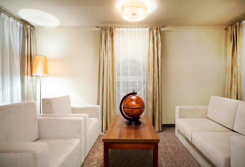 Люкс, Miodowy Młyn