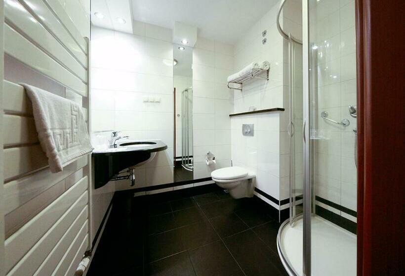 חדר סטנדרט יחיד, Na Półboru