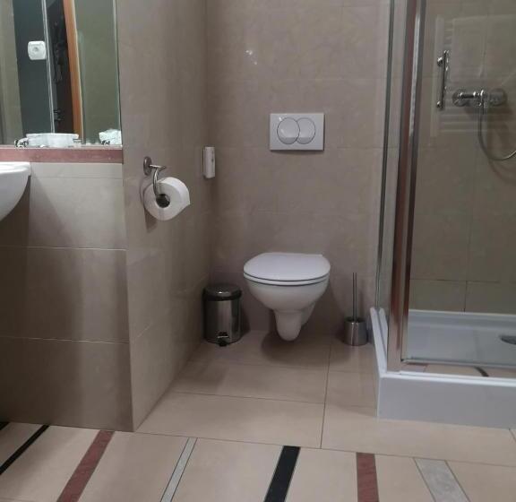 חדר סטנדרט יחיד, Neo