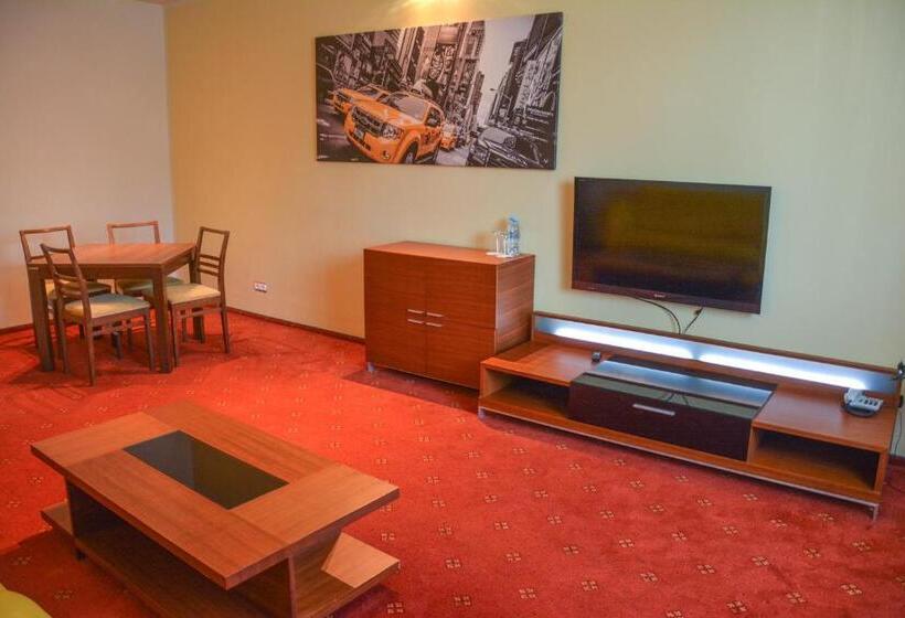 דירת חדר, Neo