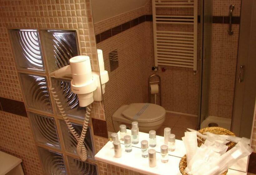 סוויטה משפחתית, Nyerges Hotel Termál Superior