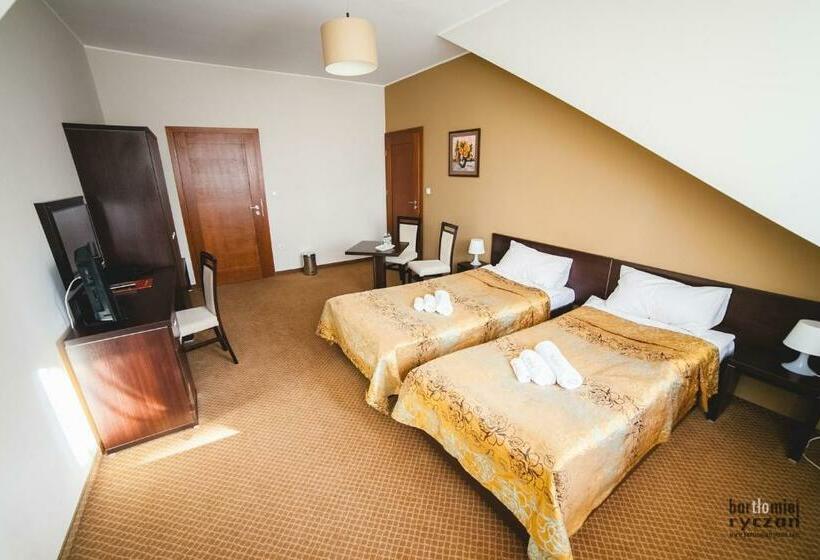 스탠다드 룸, Pałac Pawłowice