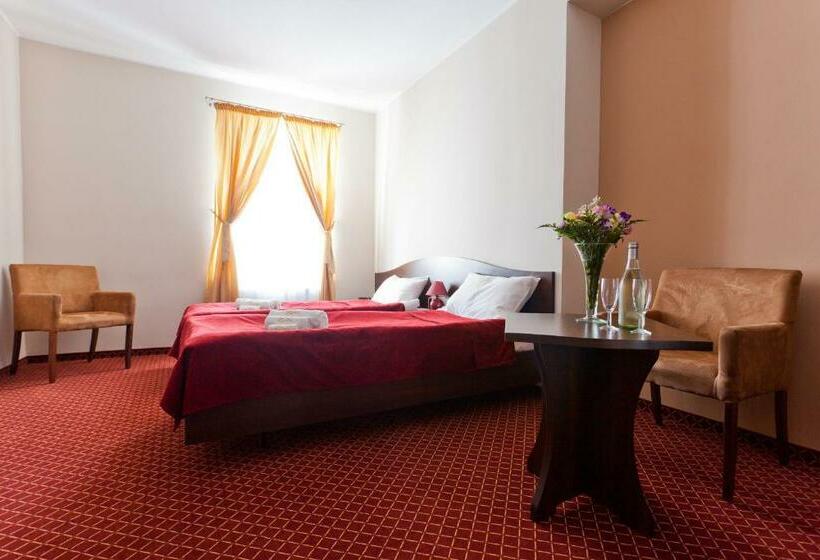 프리미엄 룸, Pałac Pawłowice