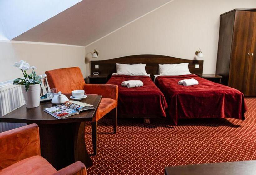 프리미엄 룸, Pałac Pawłowice