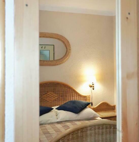 スタンダードルーム, Pensjonat Tara