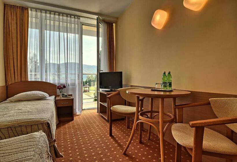 标准间, Perła Południa