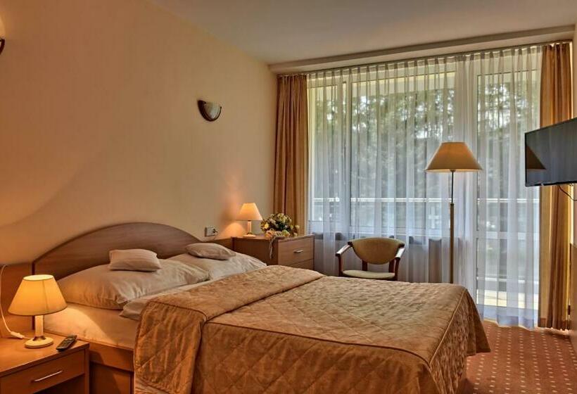 标准工作室, Perła Południa