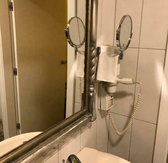 Standard Szoba, Podzamcze