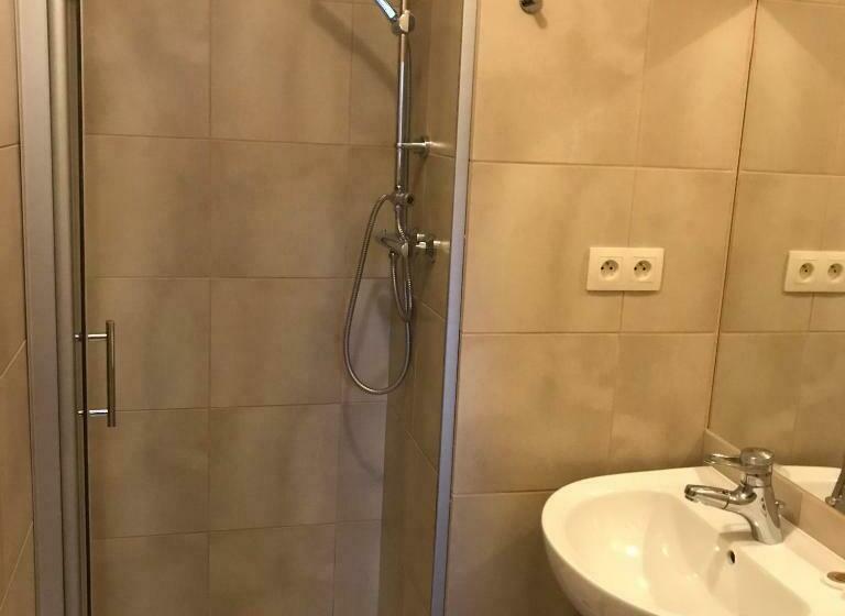 Standard Szoba, Podzamcze