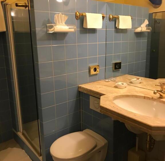 Четырехместный Номер Стандарт, Podzamcze