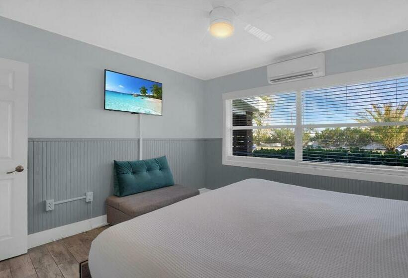 غرفة ديلوكس سرير كينج, Seascape Resort & Marina